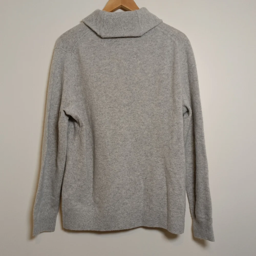 Italian Extra Fine Merino Wool Shawl Collar  Sweater / Jumper Banana Republic